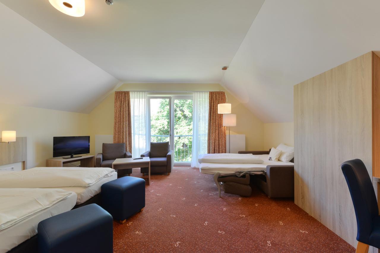 Schade'S Wohlfuehlhotel Selb Dış mekan fotoğraf